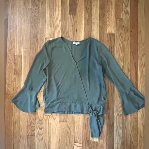 Size small LOFT outlet army green faux wrap blouse. Bell sleeves. - Picture 3 of 9